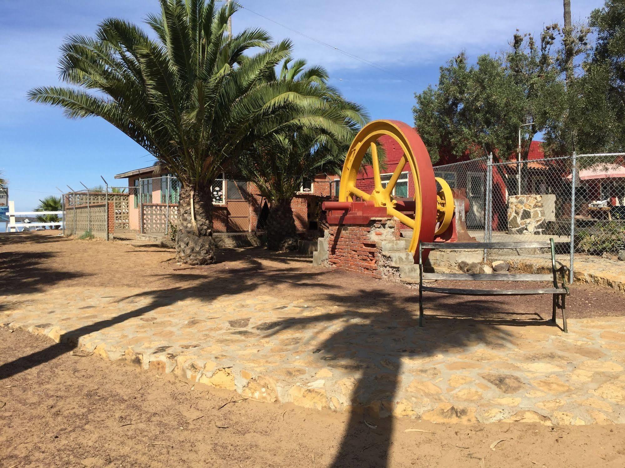 San Quintin Old Mill Hotel מראה חיצוני תמונה