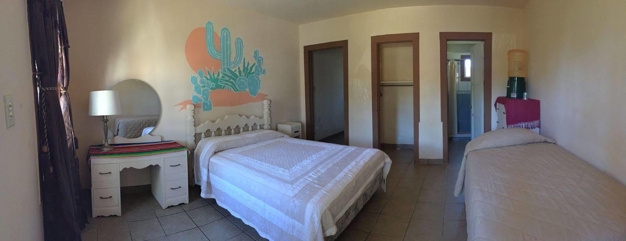 San Quintin Old Mill Hotel מראה חיצוני תמונה