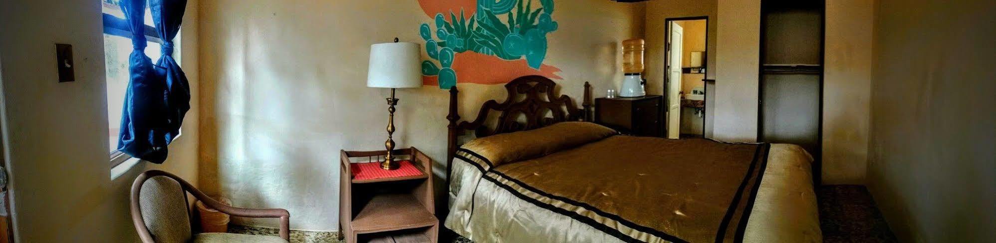 San Quintin Old Mill Hotel מראה חיצוני תמונה