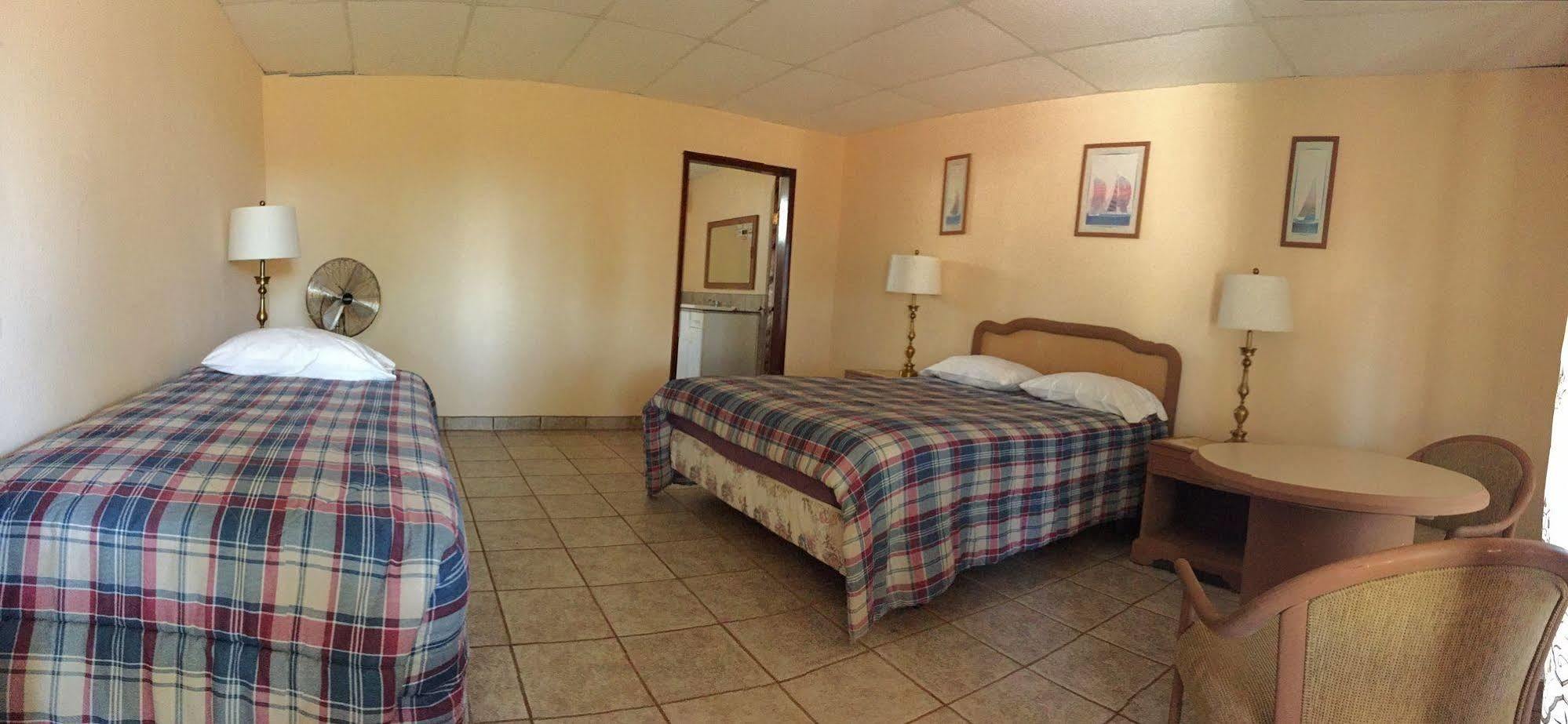 San Quintin Old Mill Hotel מראה חיצוני תמונה